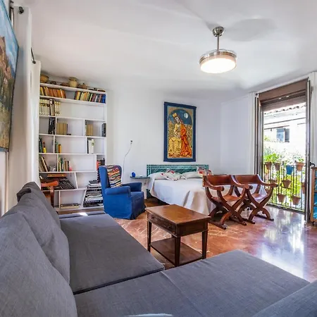 Apartamento Con Patio Cordobes En San Basilio & Parking *
