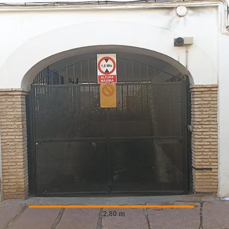 Apartamento Con Patio Cordobes En San Basilio & Parking *